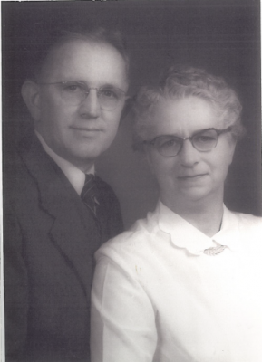 Pastor Marvin E and Orpha Clingenpeel 1946-1954